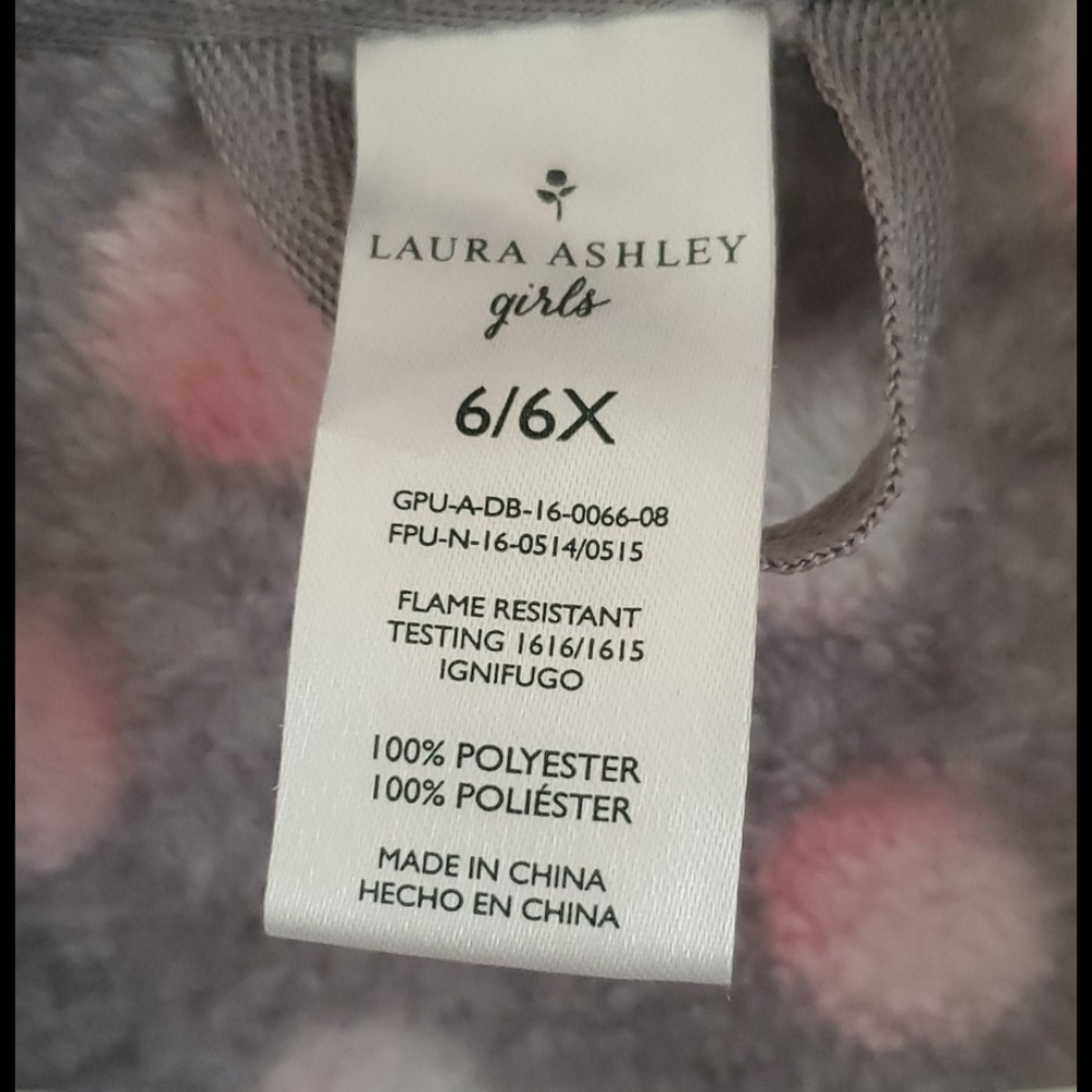 Bath Robe - Picture 4 of 4